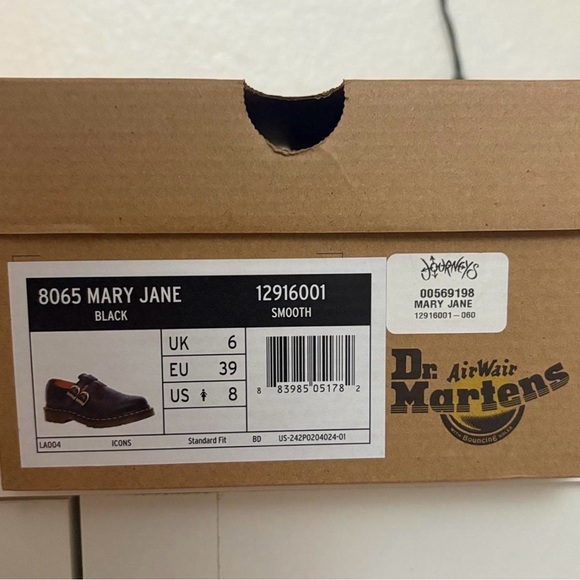 Dr. Martens Mary Jane’s Size 8 - Picture 2 of 2